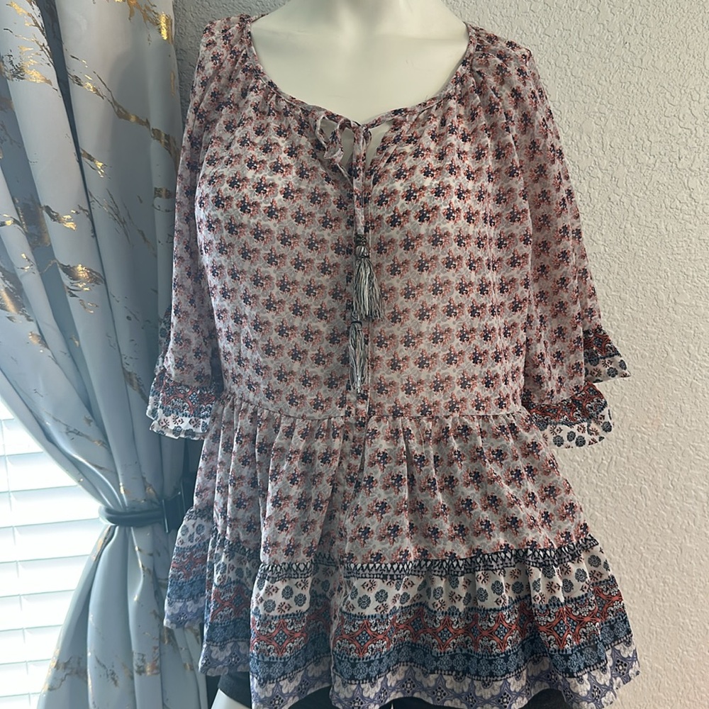 Knox Rose Pink and White Tiered Tunic with Tie Front